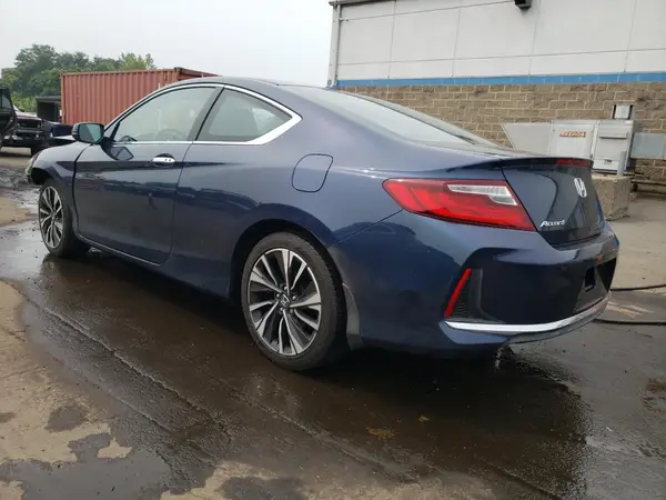 1HGCT1B75HA004041 2017 HONDA ACCORD - Image 2