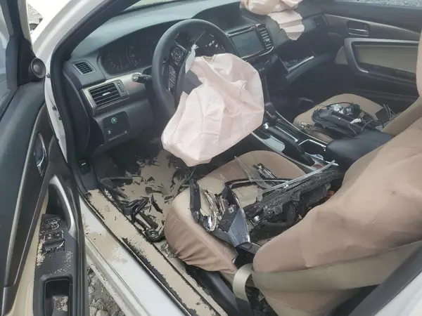 1HGCT1B76GA001048 2016 HONDA ACCORD - Image 8