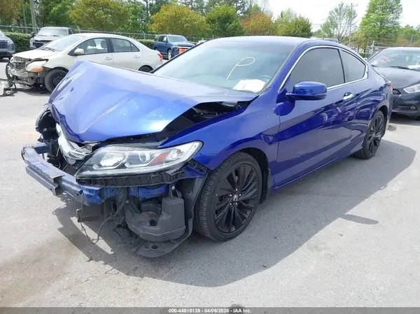 1HGCT1B76HA008700 2017 HONDA ACCORD - Image 2