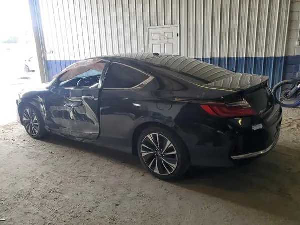 1HGCT1B77HA003635 2017 HONDA ACCORD - Image 2