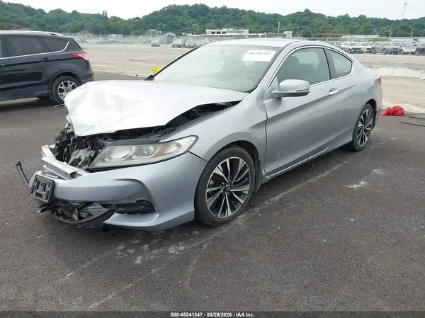 1HGCT1B78HA003661 2017 HONDA ACCORD - Image 2