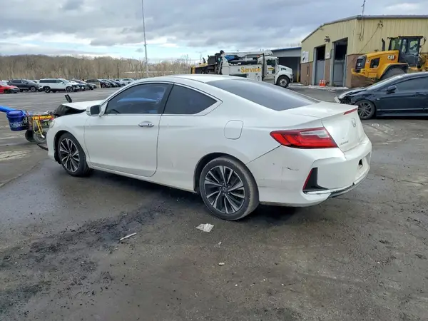 1HGCT1B78HA005930 2017 HONDA ACCORD - Image 2