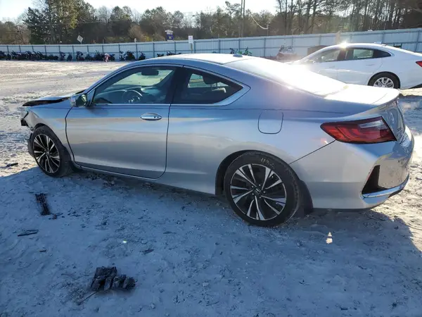 1HGCT1B79HA007301 2017 HONDA ACCORD - Image 2