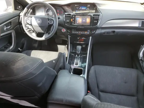 1HGCT1B7XHA004858 2017 HONDA ACCORD - Image 8