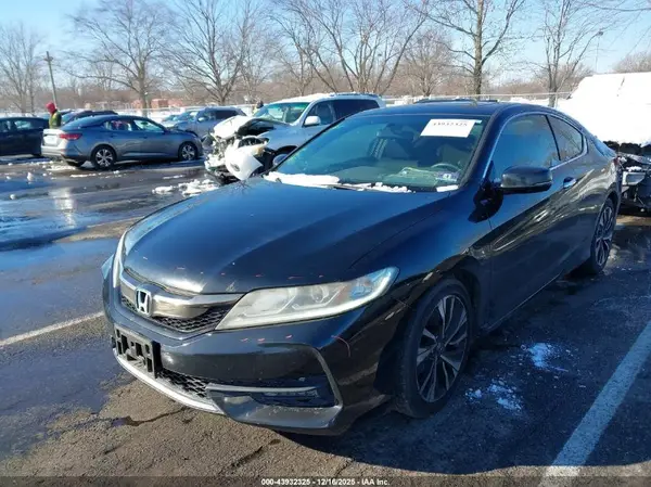 1HGCT1B7XHA005153 2017 HONDA ACCORD - Image 2