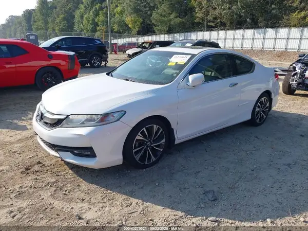 1HGCT1B81HA001520 2017 HONDA ACCORD - Image 2