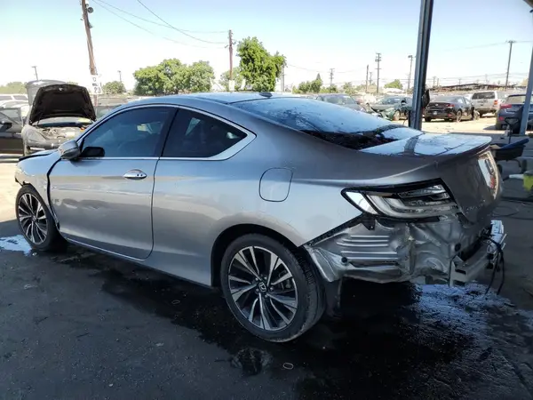 1HGCT1B82HA000117 2017 HONDA ACCORD - Image 2