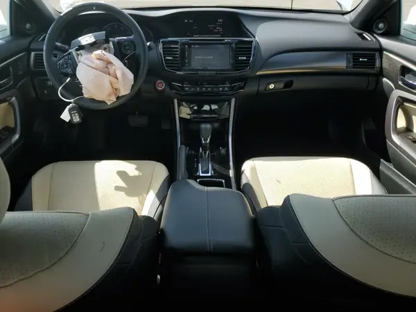 1HGCT1B82HA004684 2017 HONDA ACCORD - Image 8