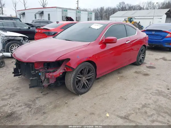 1HGCT1B83HA000983 2017 HONDA ACCORD - Image 2