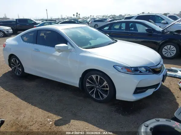 1HGCT1B83HA001115 2017 HONDA ACCORD - Image 1