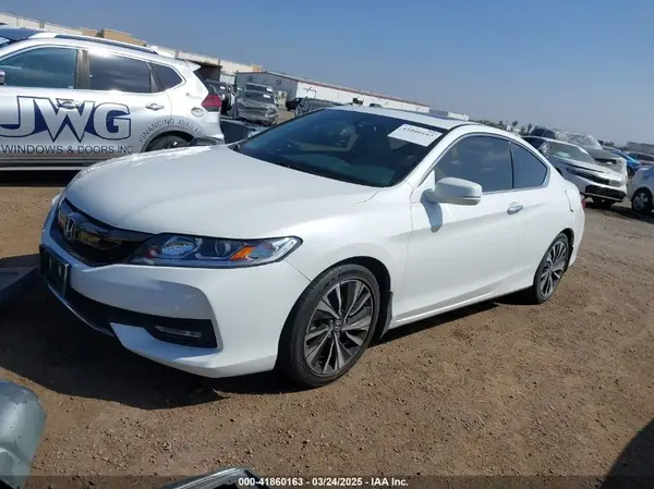1HGCT1B83HA001115 2017 HONDA ACCORD - Image 2