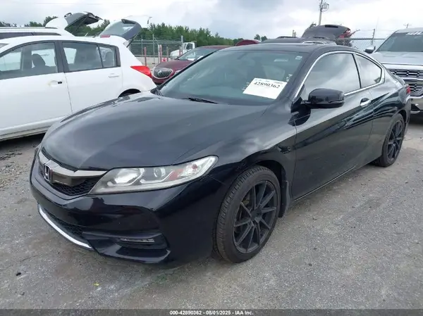 1HGCT1B84HA002189 2017 HONDA ACCORD - Image 2