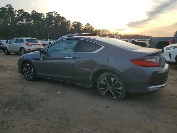 1HGCT1B84HA004962 2017 HONDA ACCORD - Image 2
