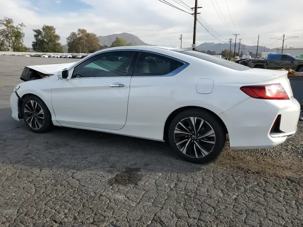 1HGCT1B85HA001536 2017 HONDA ACCORD - Image 2