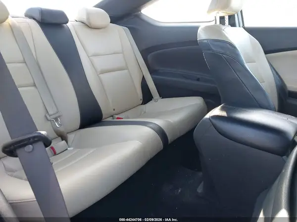 1HGCT1B85HA004680 2017 HONDA ACCORD - Image 8
