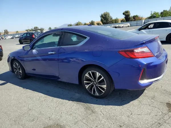 1HGCT1B86HA001075 2017 HONDA ACCORD - Image 2
