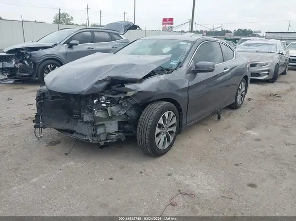 1HGCT1B86HA006311 2017 HONDA ACCORD - Image 2
