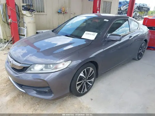 1HGCT1B86HA009273 2017 HONDA ACCORD - Image 2