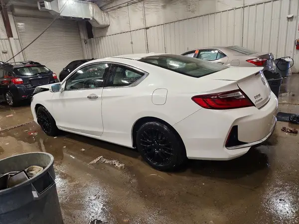 1HGCT1B87HA004289 2017 HONDA ACCORD - Image 2
