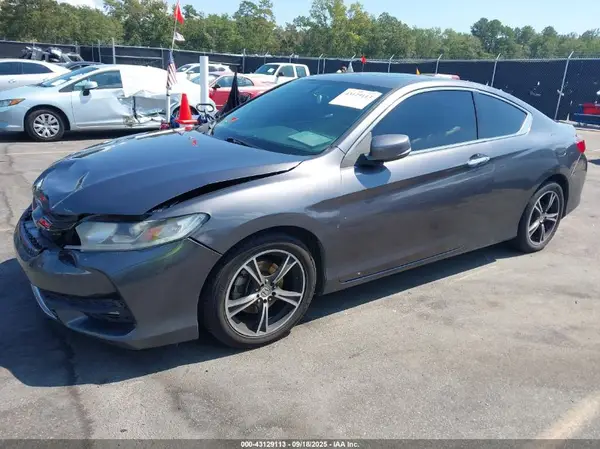 1HGCT1B8XGA007962 2016 HONDA ACCORD - Image 2