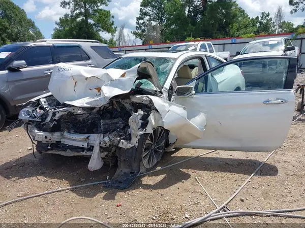 1HGCT1B8XHA001533 2017 HONDA ACCORD - Image 2