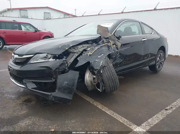 1HGCT2A80GA000266 2016 HONDA ACCORD - Image 2