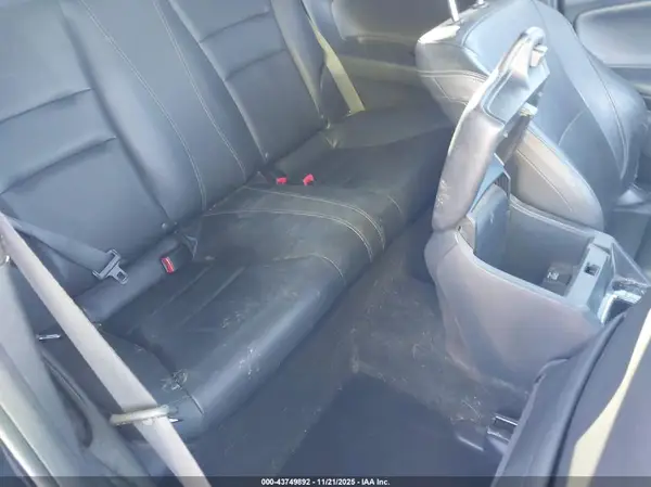 1HGCT2B01HA000576 2017 HONDA ACCORD - Image 8