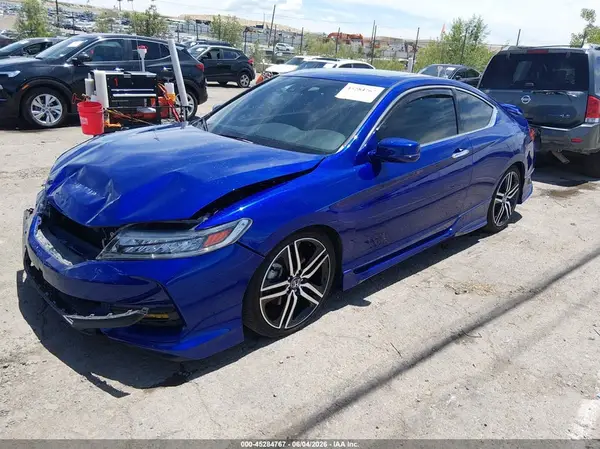 1HGCT2B01HA005471 2017 HONDA ACCORD - Image 2