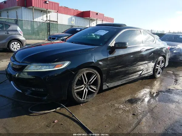 1HGCT2B02HA002689 2017 HONDA ACCORD - Image 2
