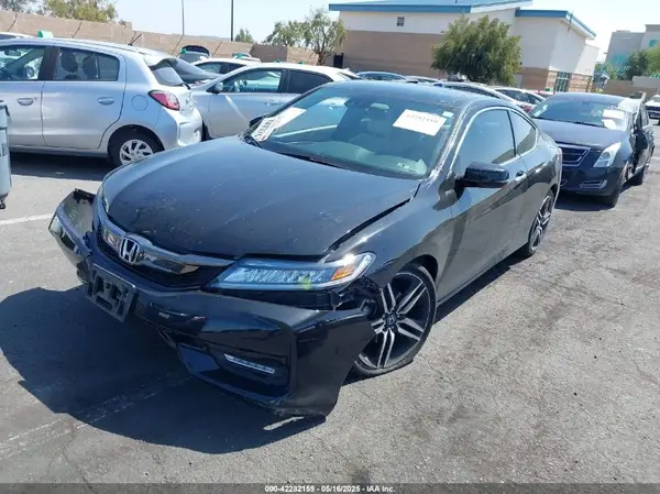 1HGCT2B07HA001084 2017 HONDA ACCORD - Image 2