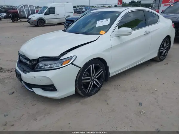 1HGCT2B07HA001554 2017 HONDA ACCORD - Image 2