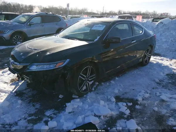 1HGCT2B08HA002261 2017 HONDA ACCORD - Image 2