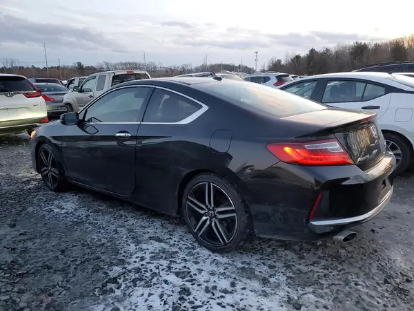 1HGCT2B0XHA006702 2017 HONDA ACCORD - Image 2