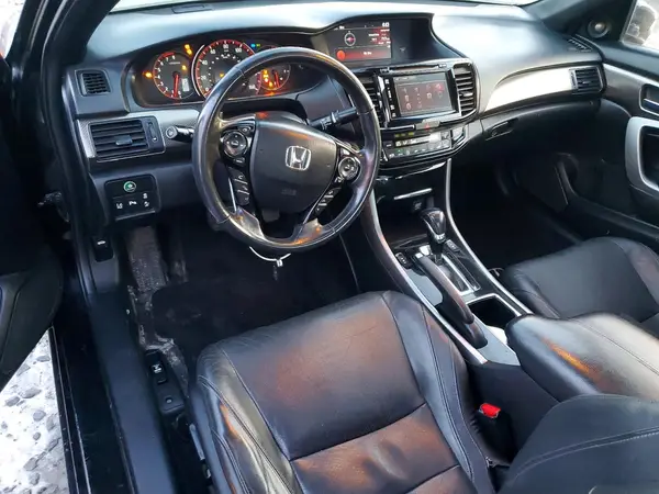 1HGCT2B0XHA006702 2017 HONDA ACCORD - Image 8