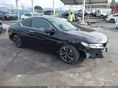 1HGCT2B80HA007055 2017 HONDA ACCORD