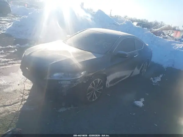 1HGCT2B82GA000395 2016 HONDA ACCORD - Image 2