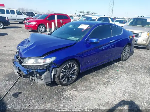 1HGCT2B82HA002729 2017 HONDA ACCORD - Image 2