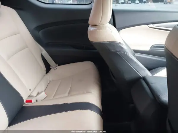 1HGCT2B82HA003265 2017 HONDA ACCORD - Image 8