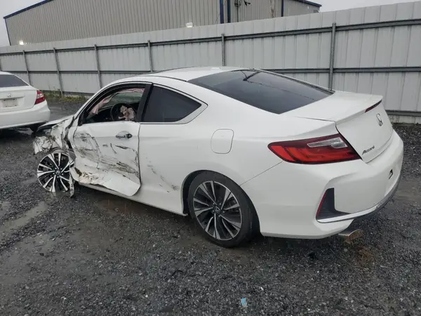 1HGCT2B83HA003338 2017 HONDA ACCORD - Image 2