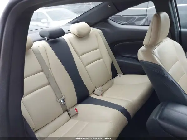 1HGCT2B83HA005560 2017 HONDA ACCORD - Image 8