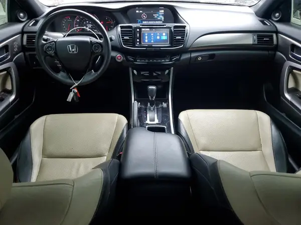1HGCT2B85HA000456 2017 HONDA ACCORD - Image 8