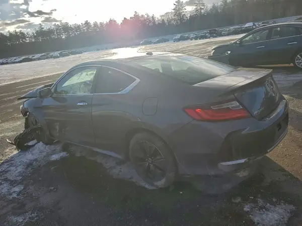 1HGCT2B85HA004040 2017 HONDA ACCORD - Image 2