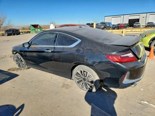 1HGCT2B85HA005057 2017 HONDA ACCORD - Image 2