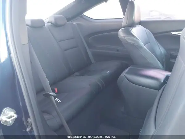 1HGCT2B86HA002135 2017 HONDA ACCORD - Image 8