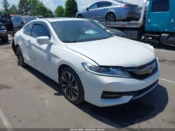 1HGCT2B86HA003754 2017 HONDA ACCORD - Image 1