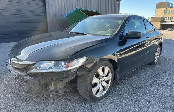1HGCT2B87GA000425 2016 HONDA ACCORD - Image 2
