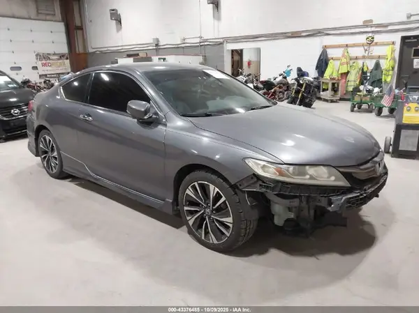 1HGCT2B89HA000153 2017 HONDA ACCORD - Image 1