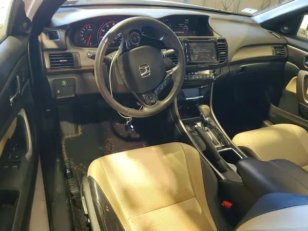 1HGCT2B89HA004011 2017 HONDA ACCORD - Image 8