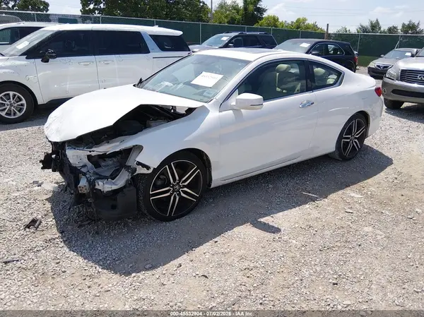 1HGCT2B8HA003443 2017 HONDA ACCORD - Image 2