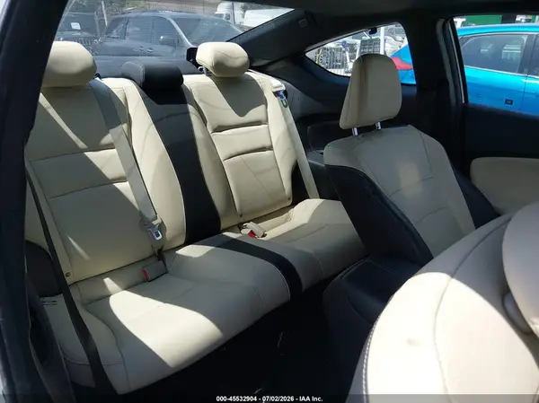 1HGCT2B8HA003443 2017 HONDA ACCORD - Image 8